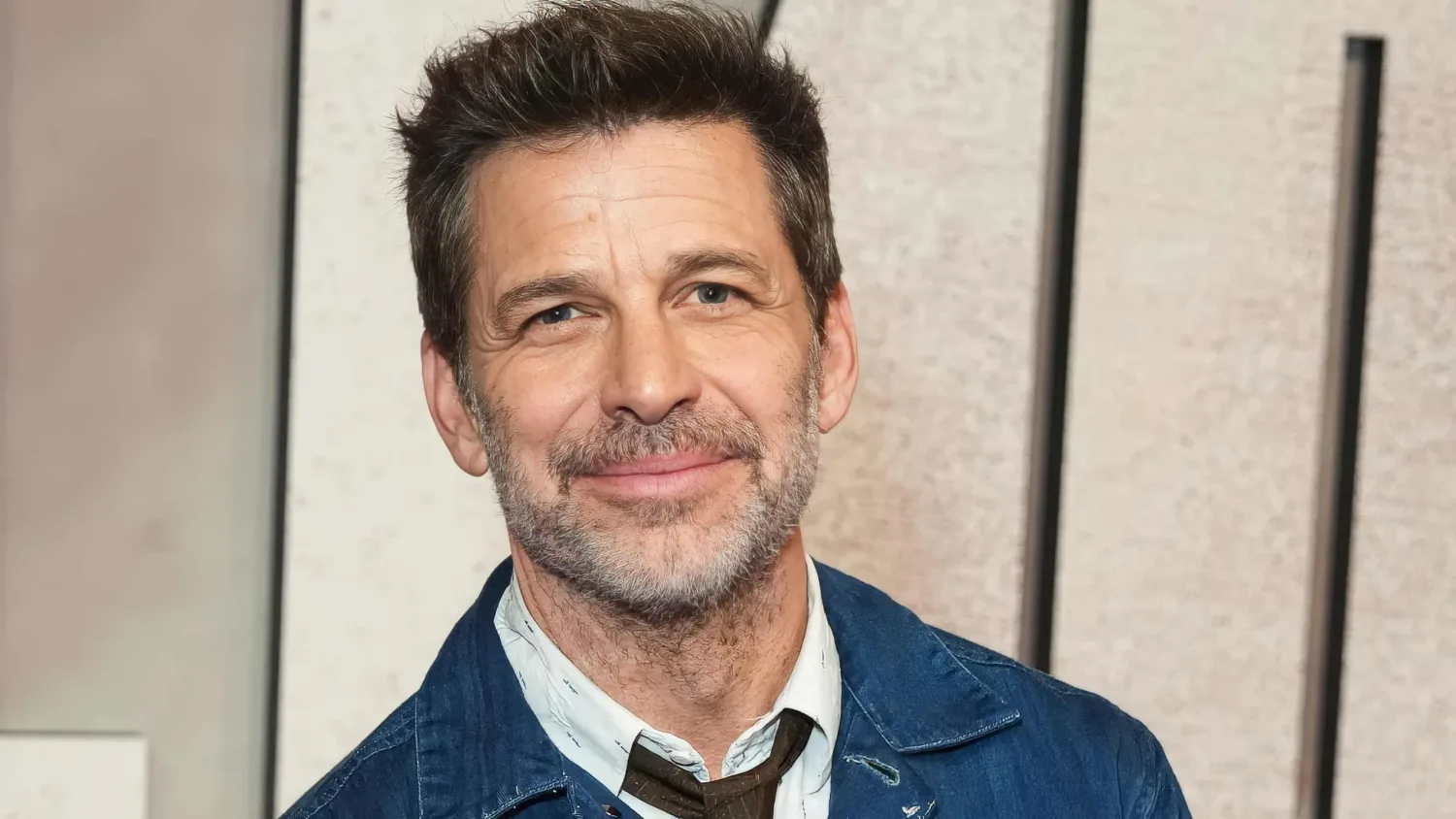 Zack Snyder speaking at San Diego Comic-Con as his film, The Last Photograph begins filming.