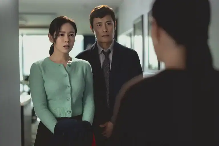 Lee Byung-hun and Son Ye-jin appear in Park Chan-wook’s film No Other Choice.